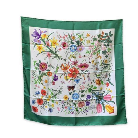 foulard flora gucci 1966|gucci floral background.